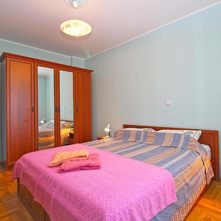 Apartments Veroslava 2159 Pula Buitenkant foto