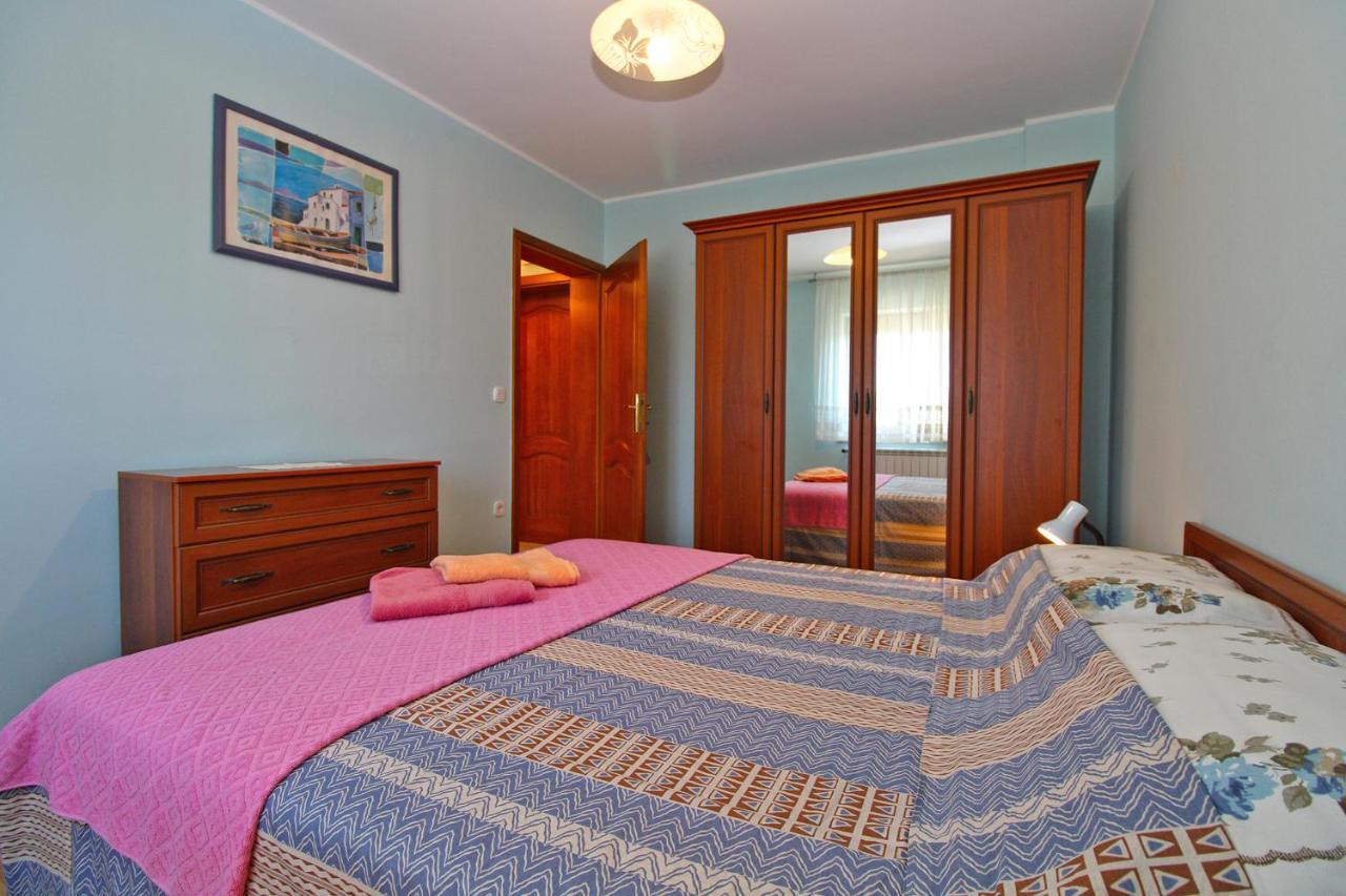 Apartments Veroslava 2159 Pula Buitenkant foto